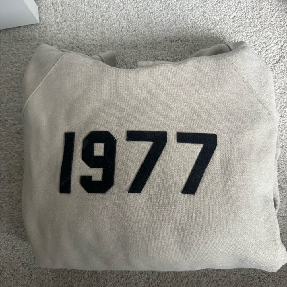 Essentials Crewneck Sweatshirt in Light Beige